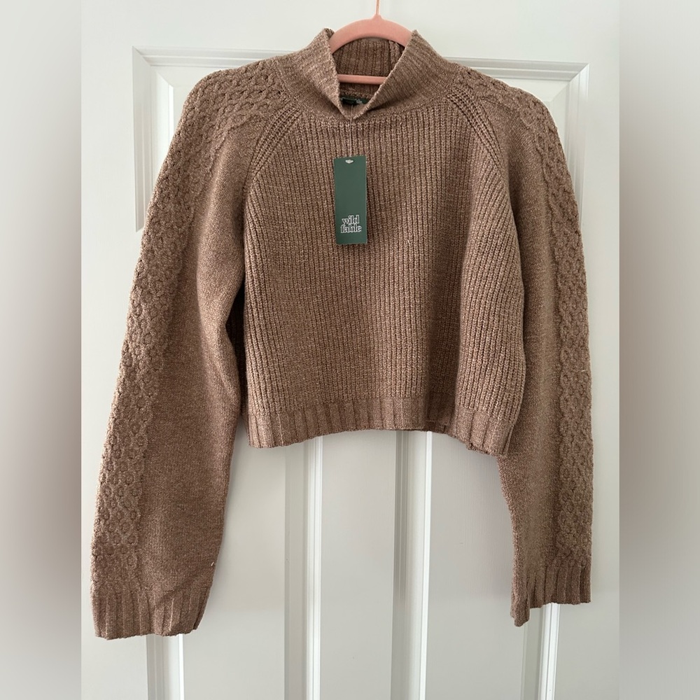 Women’s wild fable camel brown sweater size S